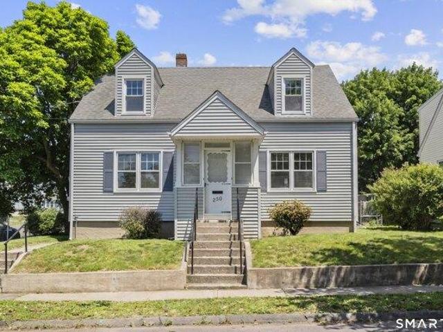 House for sale in Stratford, Connecticut