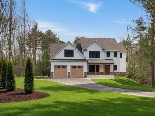 House for sale in New Hampshire