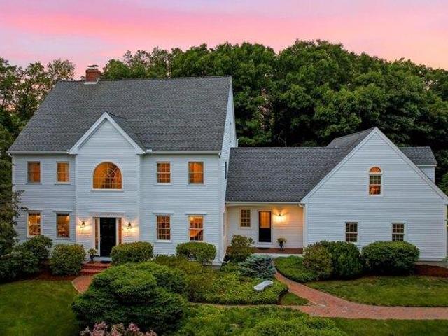 House for sale in Winniconic, Stratham