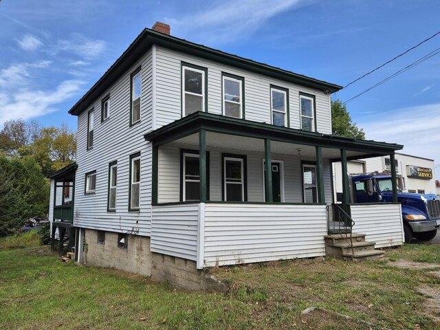 House for sale in Strong, Franklin County