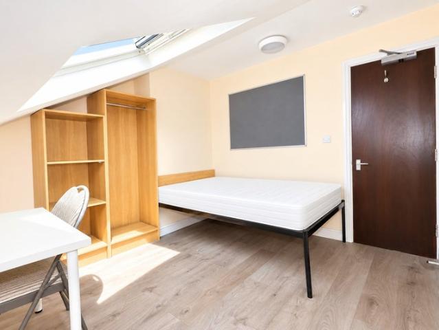Apartment for rent in Kensington Fields, Liverpool
