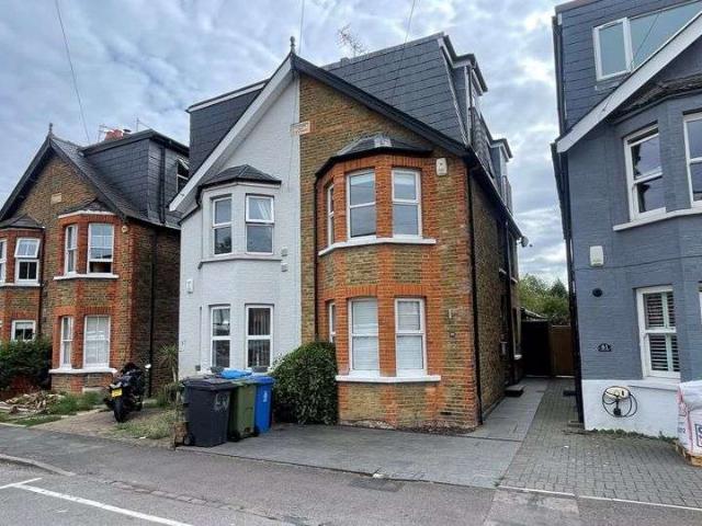 Studio for sale in Windsor
