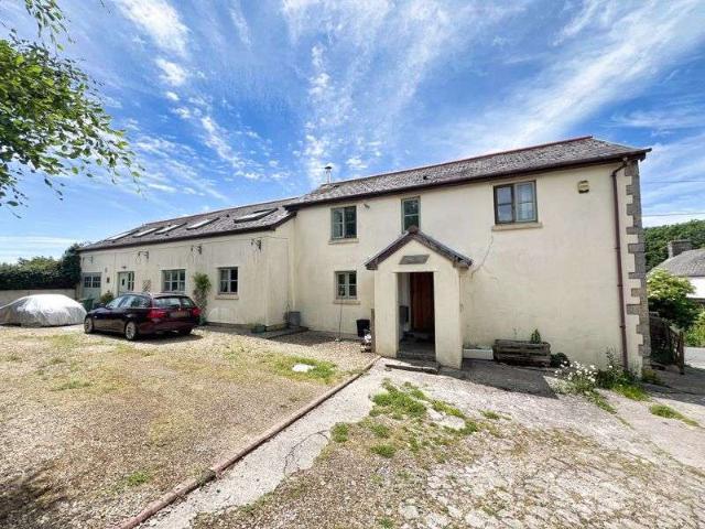 Studio for sale in Fonmon, Wales