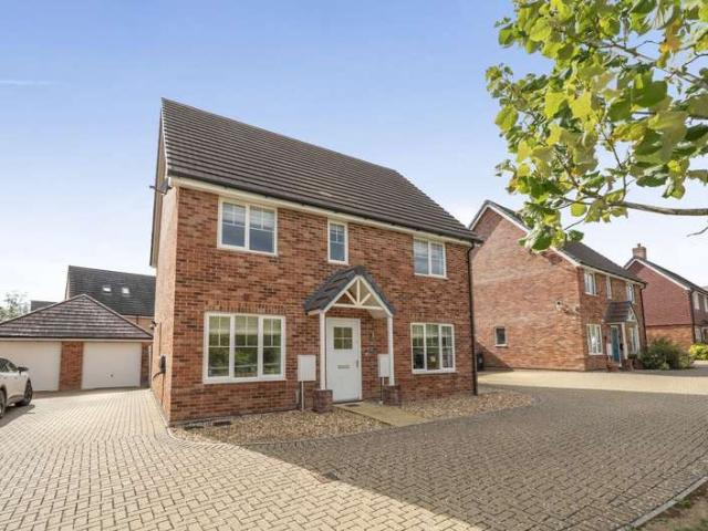 Studio for sale in Walworth Business Park, Barton Stacey
