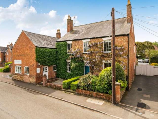 Studio for sale in Brentingby, Leicestershire