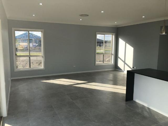 House for rent in Jordan Springs, Sydney