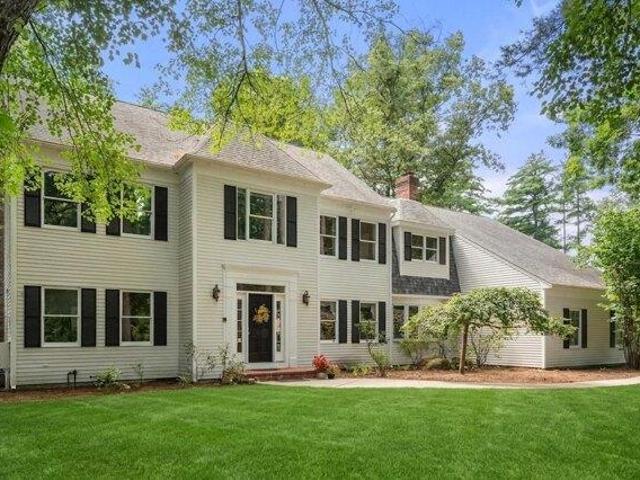 House for sale in Sudbury, Middlesex County