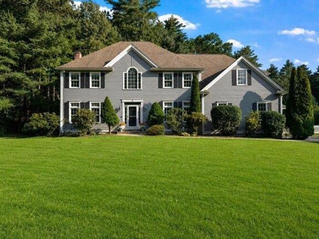 House for sale in Sudbury, Middlesex County