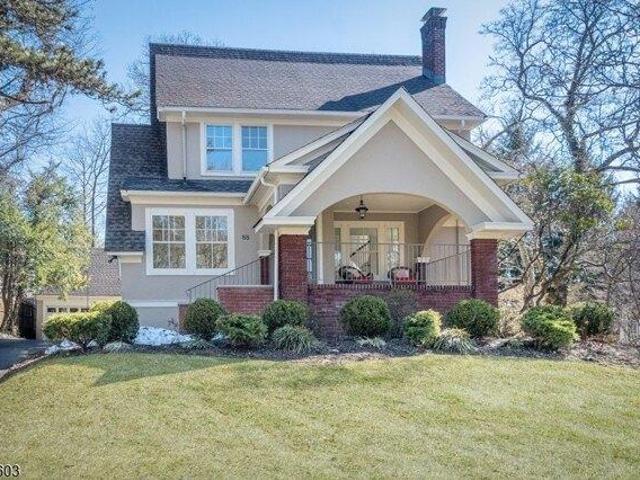 House for sale in Summit, New Jersey