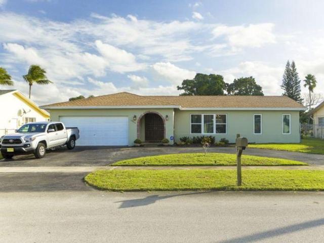 House for sale in Sunrise, Florida