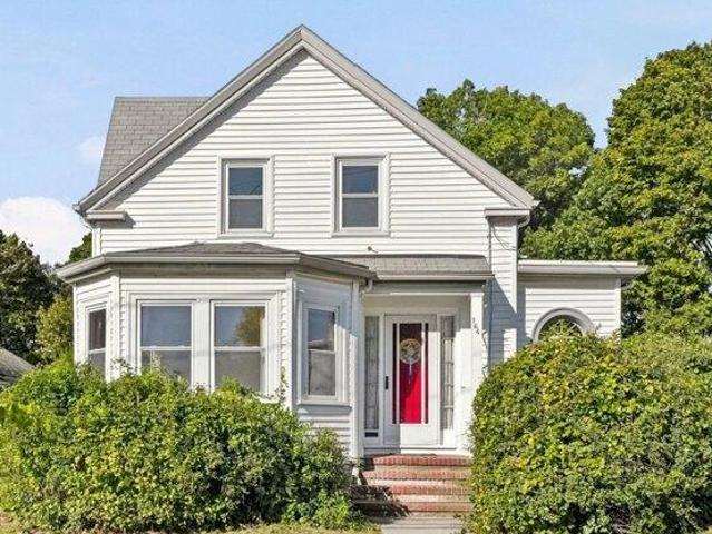 House for sale in Swampscott, Essex County