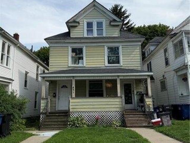 House for sale in Syracuse, New York