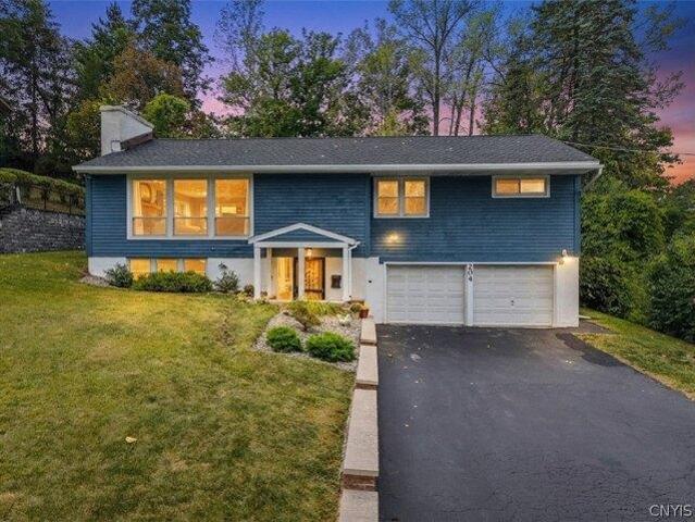 House for sale in Syracuse, New York