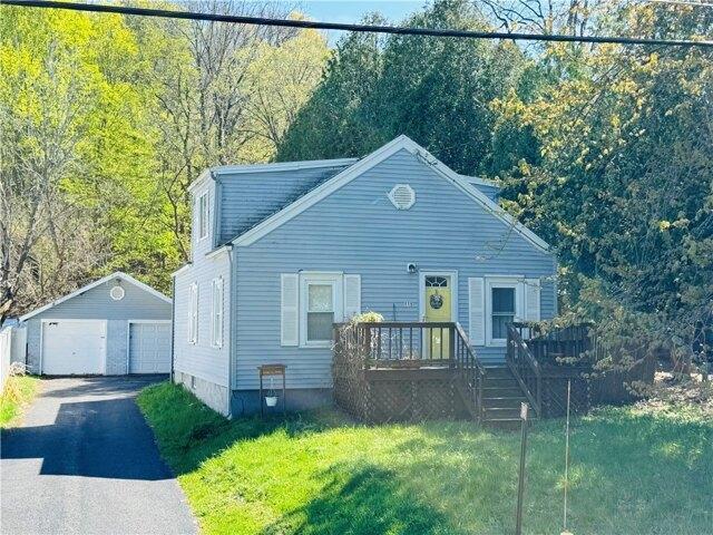 House for sale in Syracuse, New York