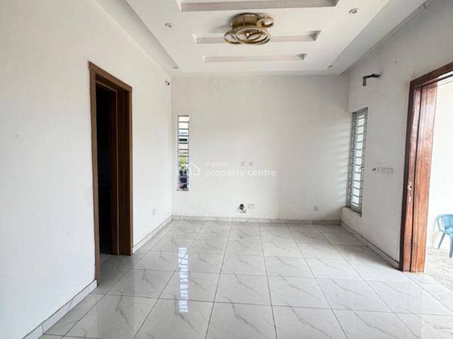 Detached house for sale in Ibeju Lekki, Abuja