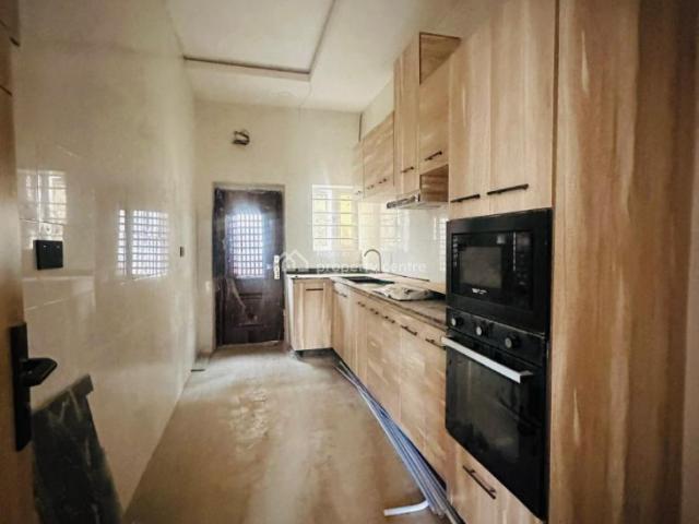 Detached house for sale in Kosofe , Abuja