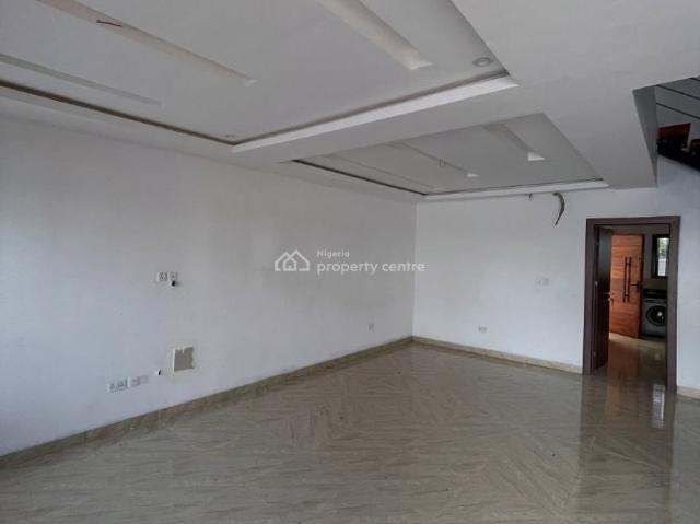 Detached house for rent in Eti Osa, Lagos