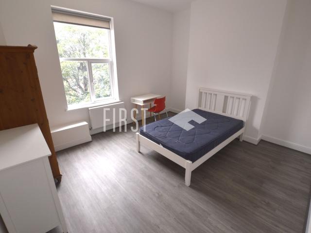 Room for rent in Highfields, Old Wharf