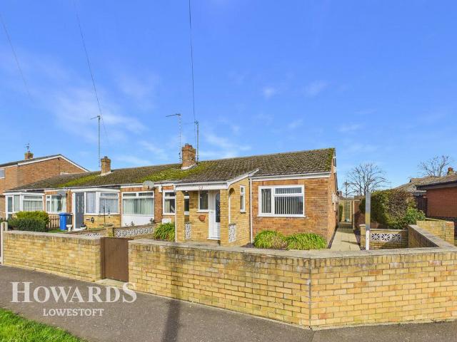 Bungalow for sale in Eastbridge, Suffolk