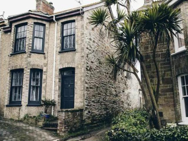 House for sale in Newquay, Cornwall