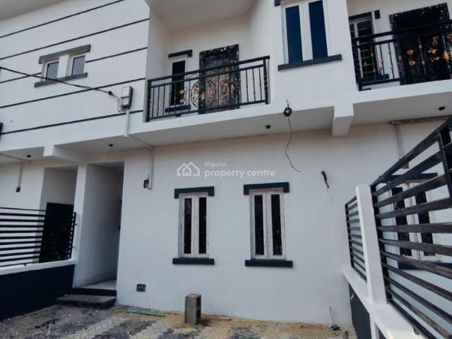 Detached house for sale in Kosofe , Abuja