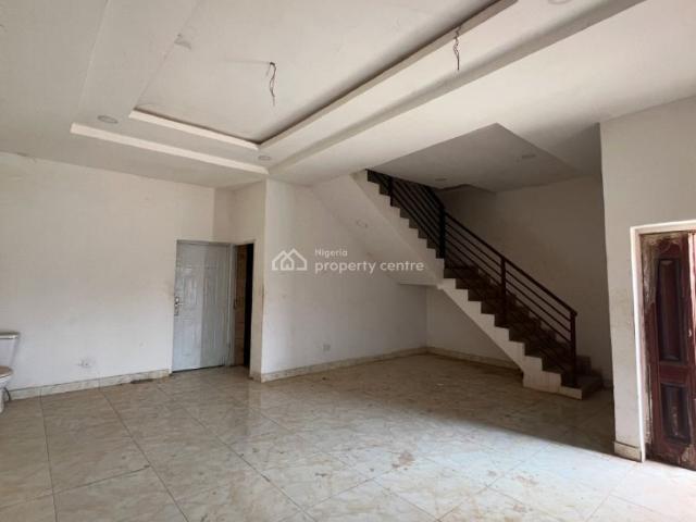 Detached house for sale in Abuja, Sokoto
