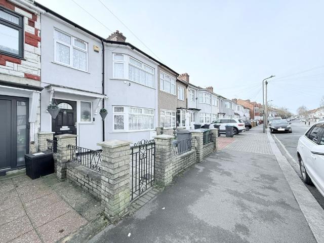 House for rent in London Borough of Brent, Greater London