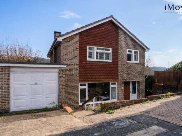 Cottage for sale in London Borough of Croydon, Forestdale