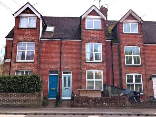 Cottage for sale in Arundel, Clapham