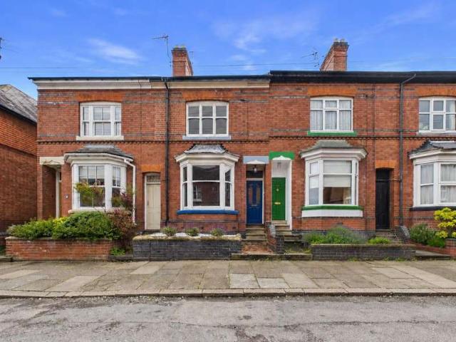 Cottage for sale in West End, Old Wharf