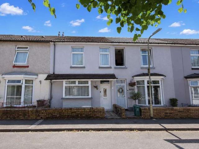 Cottage for sale in Robertstown, Aberdare