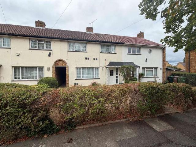Cottage for sale in Lower Halliford, Surrey