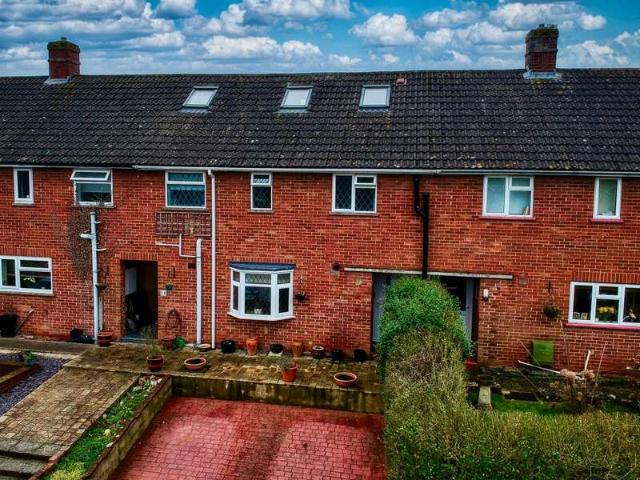Cottage for sale in Tadley, Priest Down