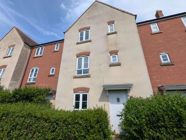 Cottage for sale in Gloucester, Gloucestershire