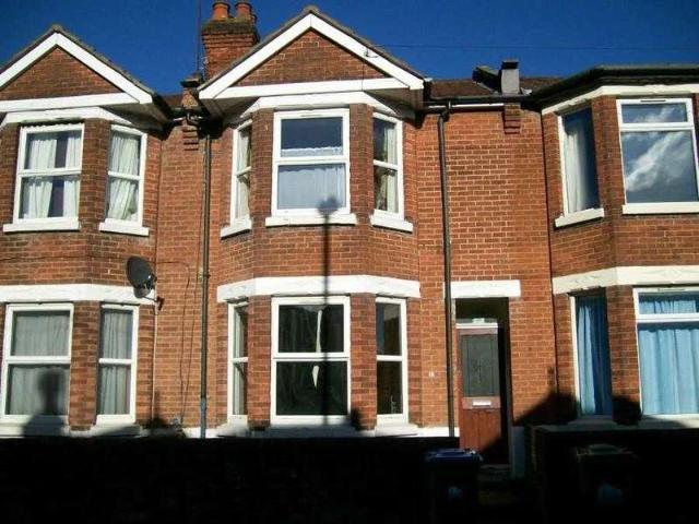 Cottage for rent in Highfield, City Of Southampton