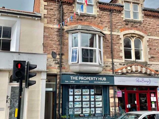 Terraced House for sale in Ross-on-wye, Merrivale