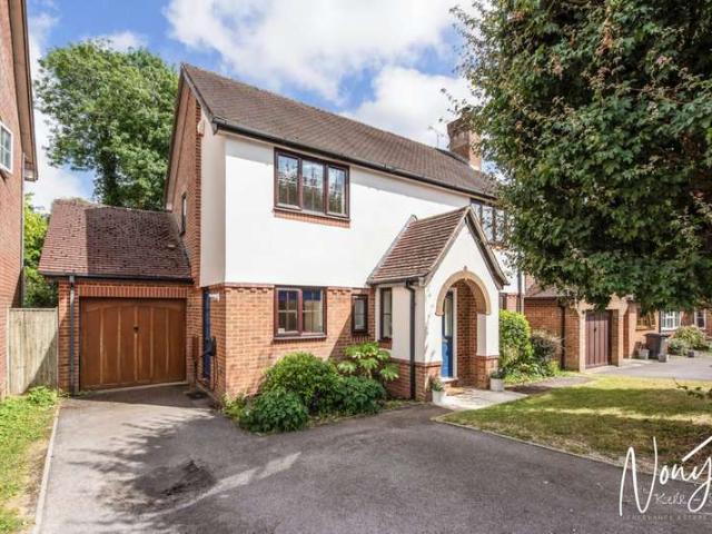 Cottage for sale in Hampshire
