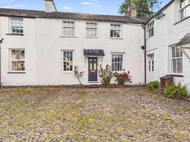 Cottage for sale