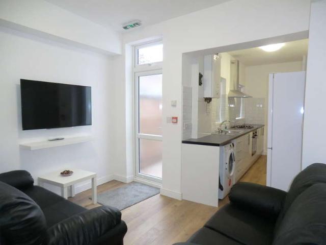 Cottage for sale in Ball Hill, West Midlands