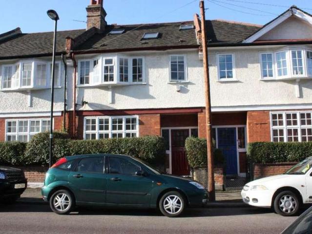 Cottage for sale in Tulse Hill, Greater London