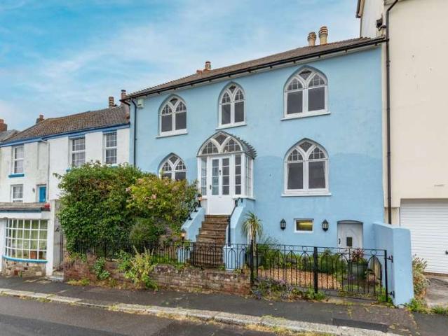 Cottage for sale in West Hill, Guestling Green