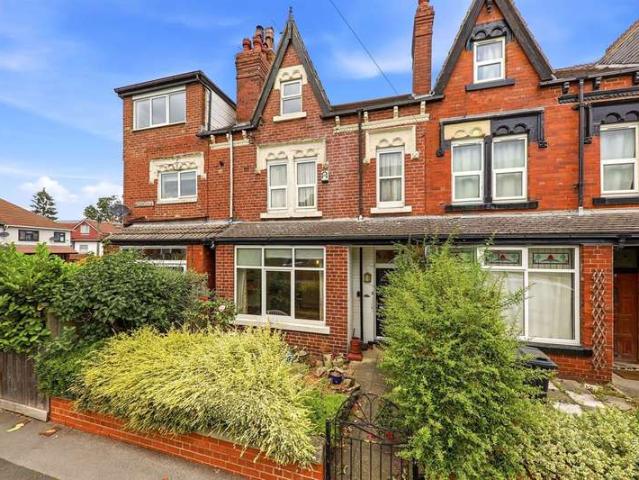 Cottage for sale in Roundhay, West Yorkshire