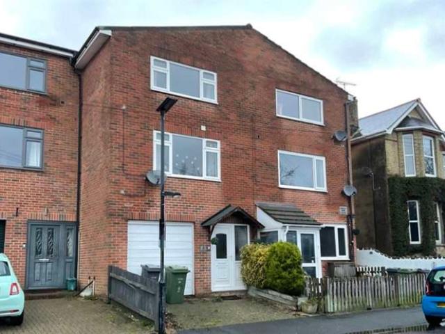 Cottage for sale in Weeks, Ryde