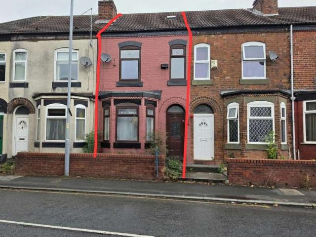Cottage for rent in Levenshulme, Manchester