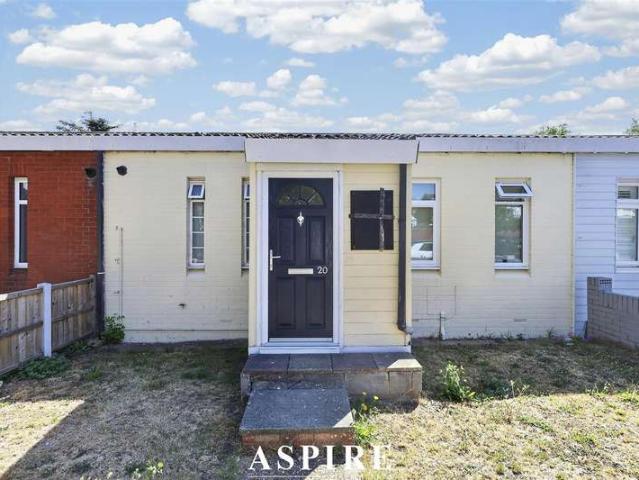Cottage for sale in Vange, Basildon