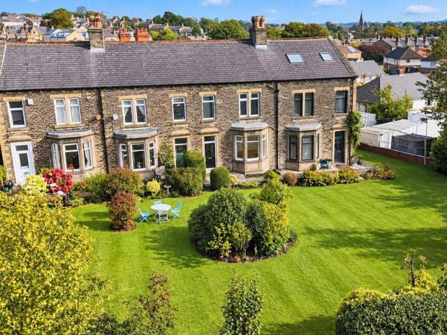 Cottage for sale in Hipperholme, Calderdale