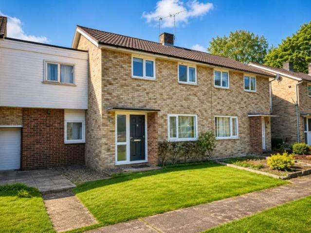 Cottage for sale in Fretherne, Hertfordshire