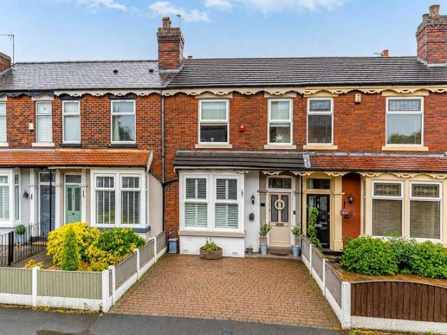 Cottage for sale in Trafford Park, Greater Manchester