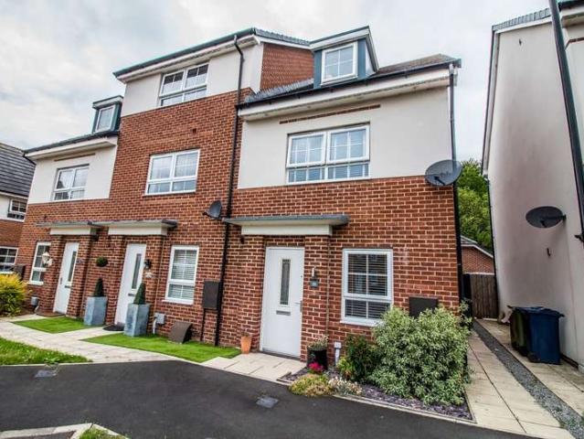 Cottage for sale in Washington, Tyne And Wear