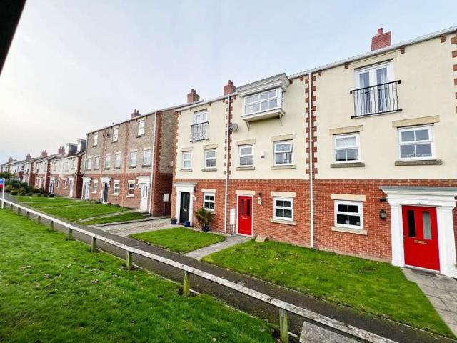 Townhouse for sale in Thinford